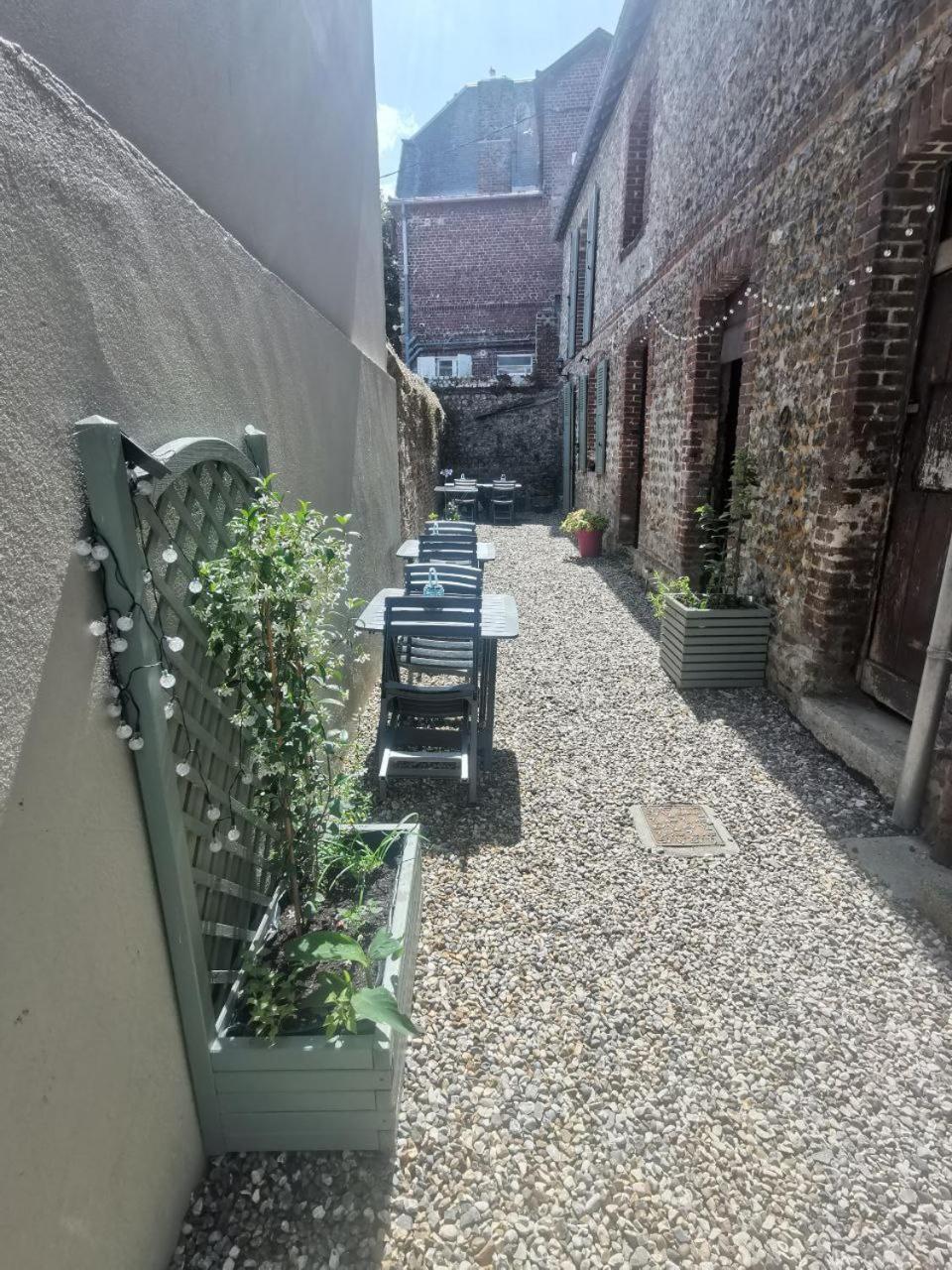 Le Clos Des Tempetes Étretat Exterior foto